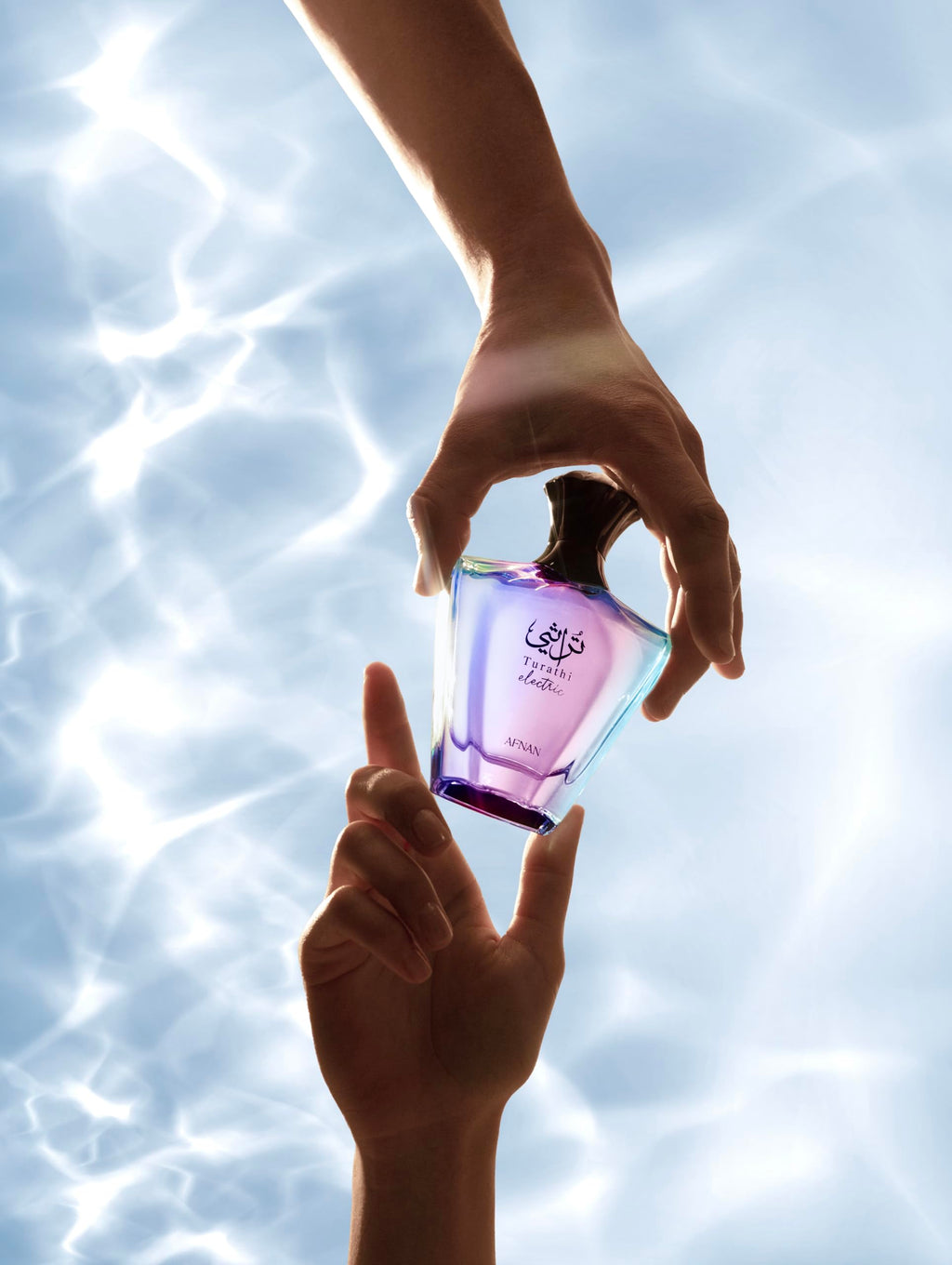 Unisex Eau de Parfum 3.0 Fl. Oz M102
